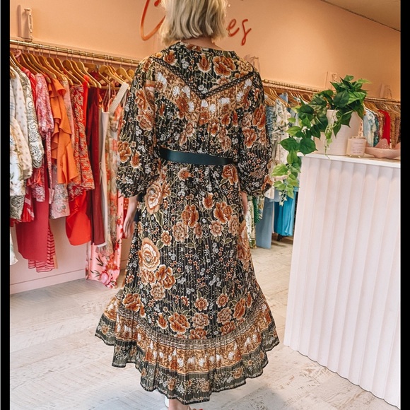 Spell and the Gypsy Mystic Gown XS - Picture 4 of 8